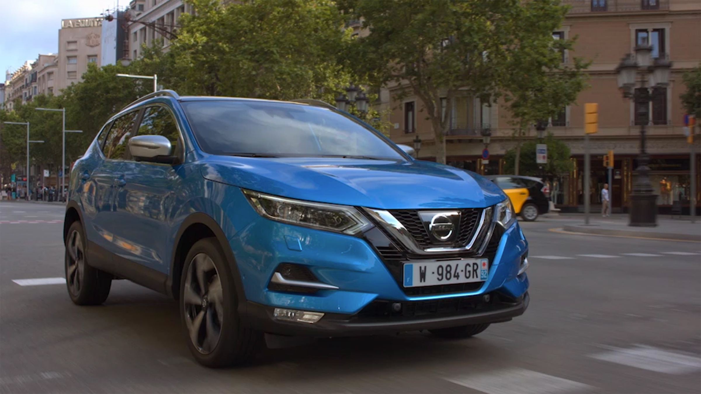 Nissan Qashqai driving in the city preview image